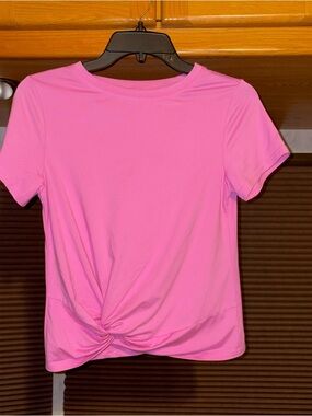 NWOT MOVE THEOLOGY Pink Shirt